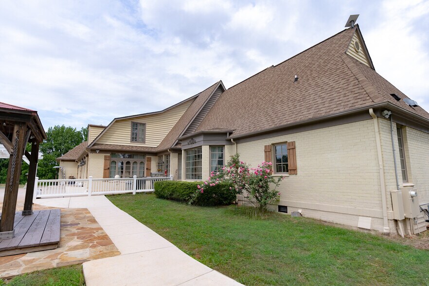 More Photos Of 1110 Pleasant Hill Church Rd, Siler City Lodge Meeting Hall For Sale