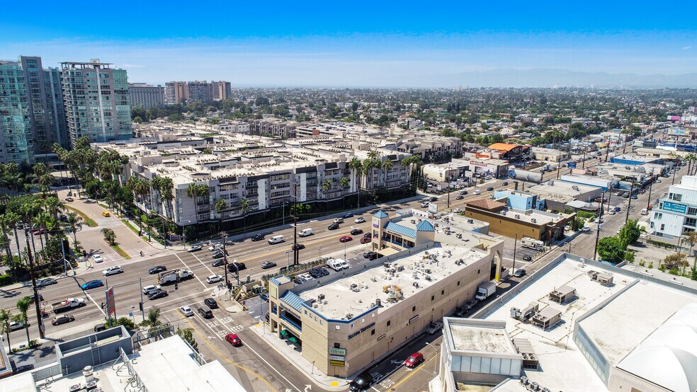 More Photos Of 4240-4292 Lincoln Blvd, Marina Del Rey Unknown For Lease