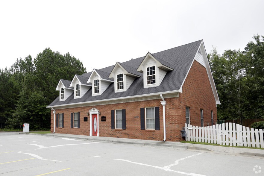 More Photos Of 5440 Lilburn Stone Mountain Rd, Stone Mountain Office For Lease
