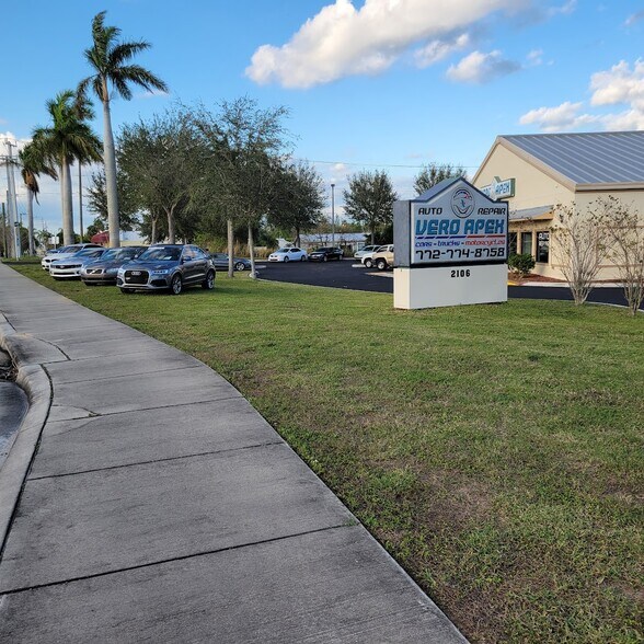 More Photos Of 2106 S US Highway 1, Vero Beach Freestanding For Sale