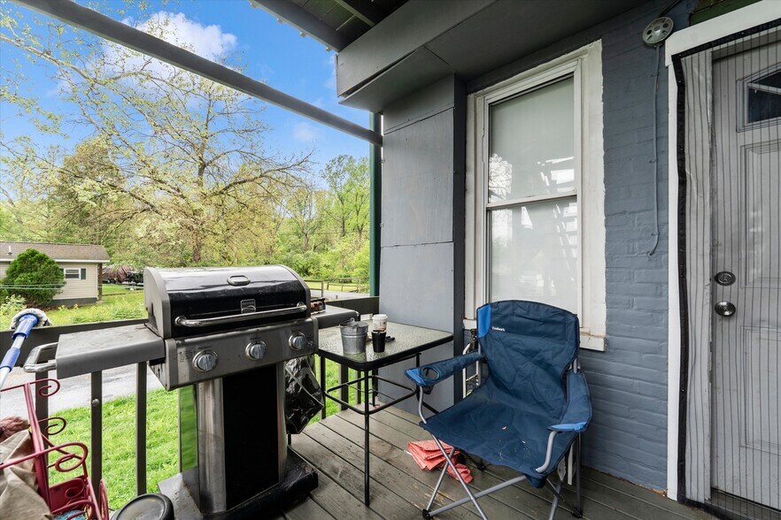 More Photos Of 229 N Church St, Thurmont Apartments For Sale