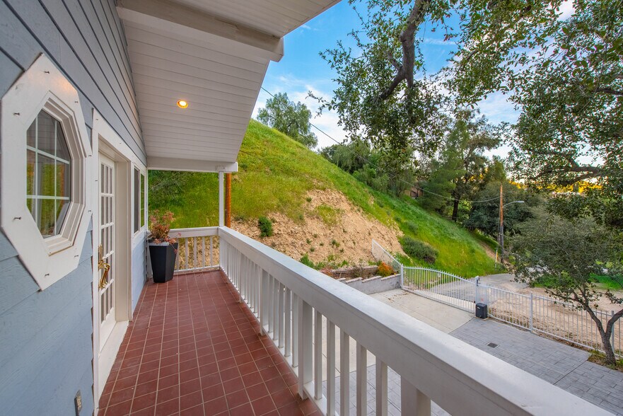 More Photos Of 12141 Wildwood Trl, Kagel Canyon Specialty For Sale
