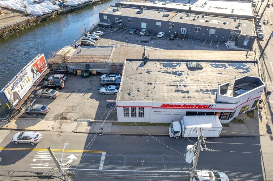 More Photos Of 10 Mill St, Port Chester Freestanding For Sale