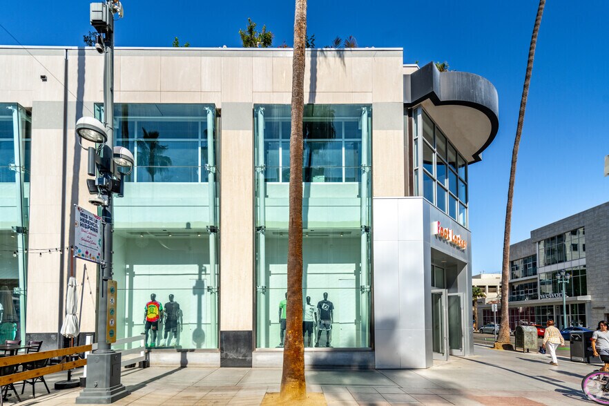 More Photos Of 301 Arizona Ave, Santa Monica Office For Lease