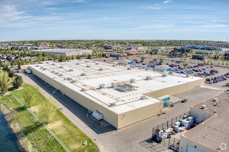 More Photos Of 3700 Mayor Magarth Dr S, Lethbridge Unknown For Lease