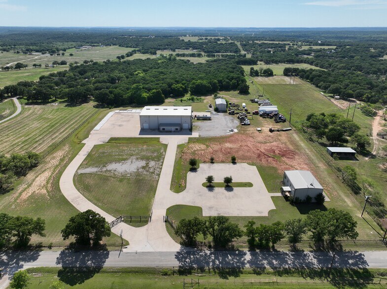More Photos Of 464 Cool Jct, Millsap Manufacturing For Lease
