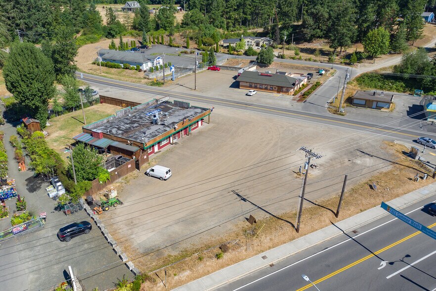 More Photos Of 15610 Olson Dr Kp N, Lakebay Bar For Sale