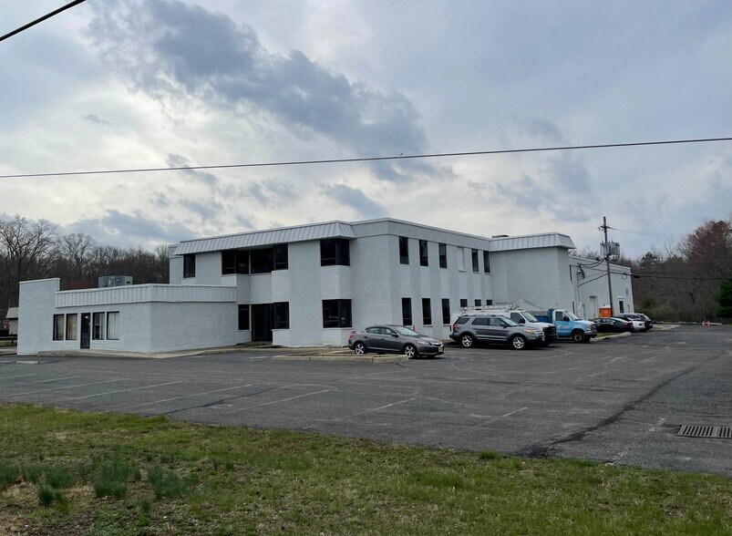 More Photos Of 1200-1290 Us Highway 9, Howell Office For Sale