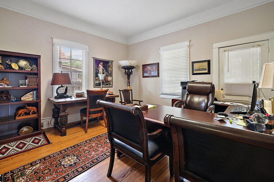 More Photos Of 324 N Texas Ave, Tavares Office For Lease