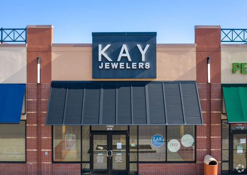 More Photos Of 7100-7200 Valley Creek Plz, Woodbury Unknown For Lease