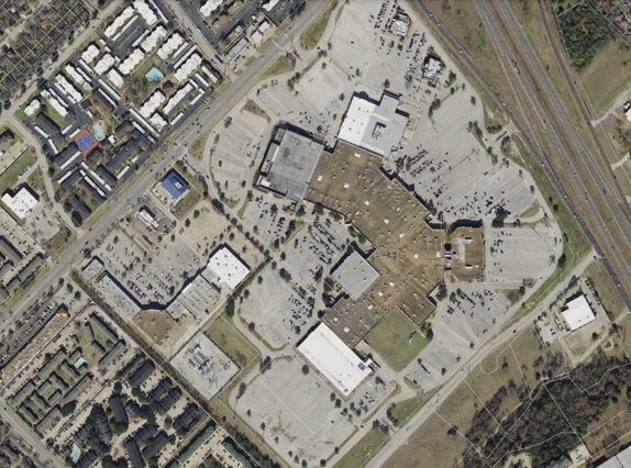 More Photos Of 1508 Harvey Rd, College Station Department Store For Sale