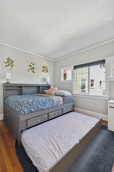 More Photos Of 256 29th St, Oakland Apartments For Sale