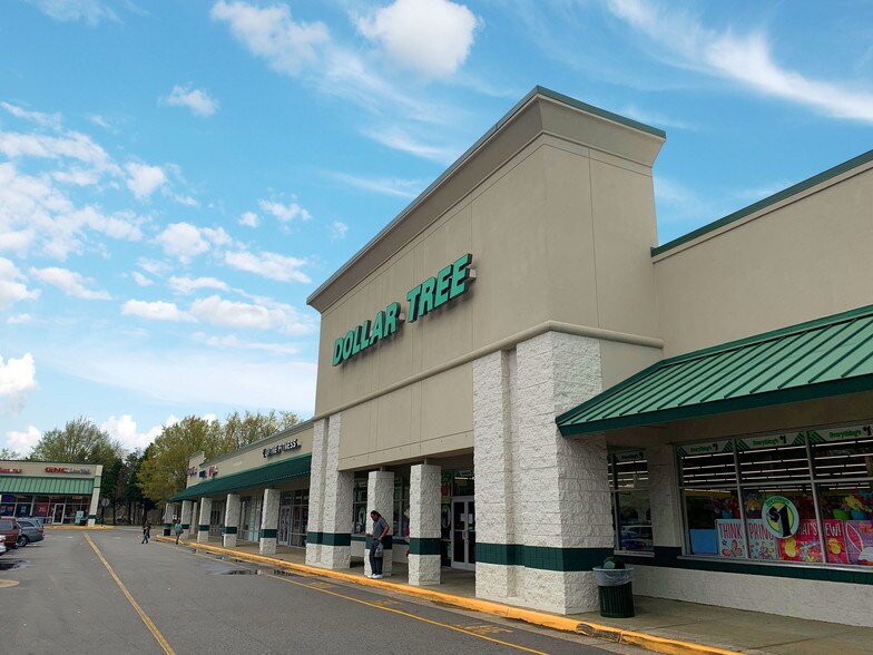 More Photos Of 1-60 Town Center Way, Hampton Unknown For Lease