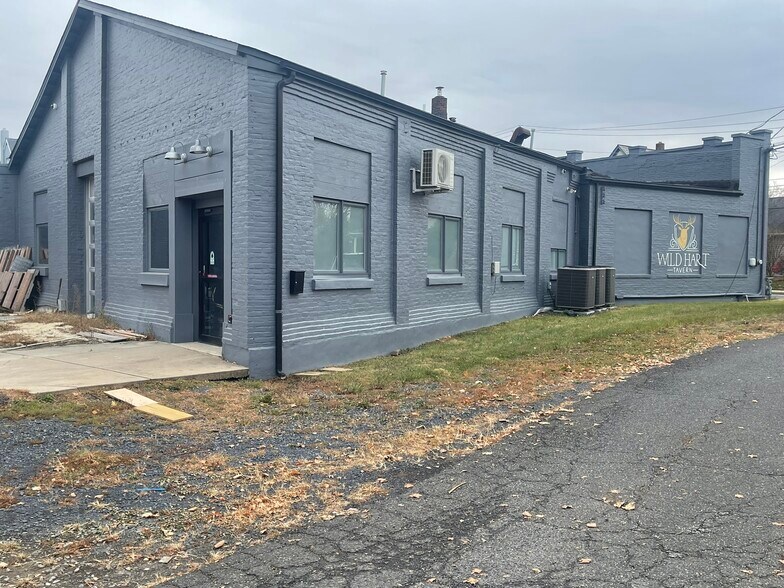 More Photos Of 1321 W Broad St, Quakertown Medical For Lease