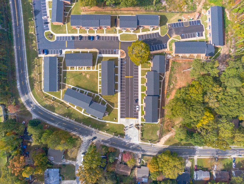 More Photos Of 470 Bolton Rd Nw, Atlanta Apartments For Sale