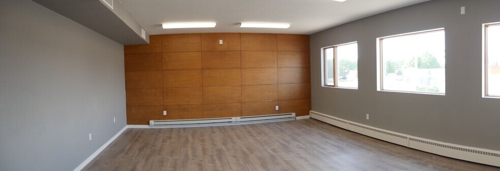 More Photos Of 224 S Main St, Zumbrota General Retail For Lease