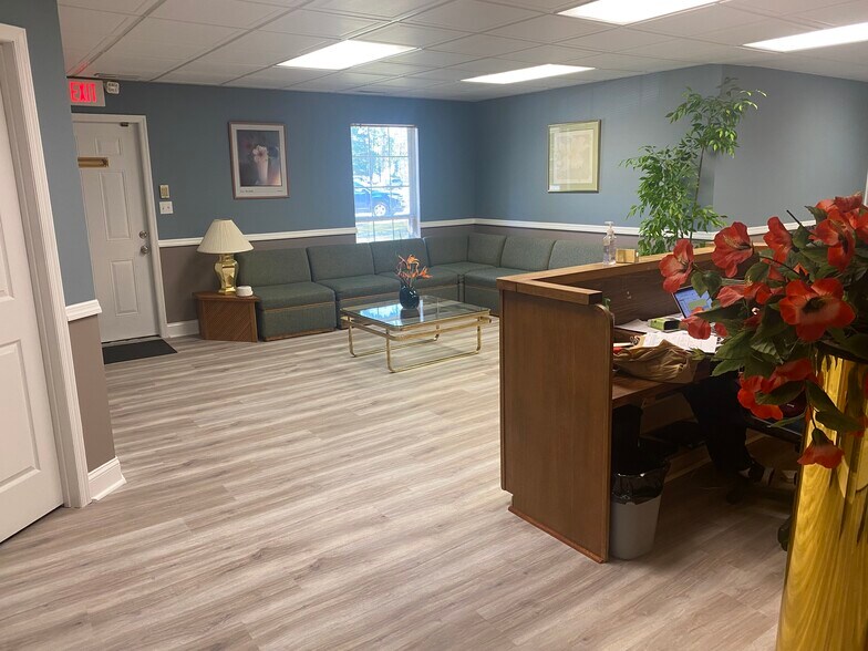 More Photos Of 795 Parkway Ave, Ewing Office For Lease