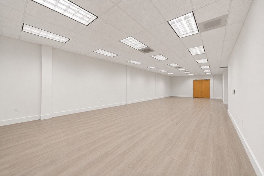 More Photos Of 554 E San Bernardino Rd, Covina Medical For Lease