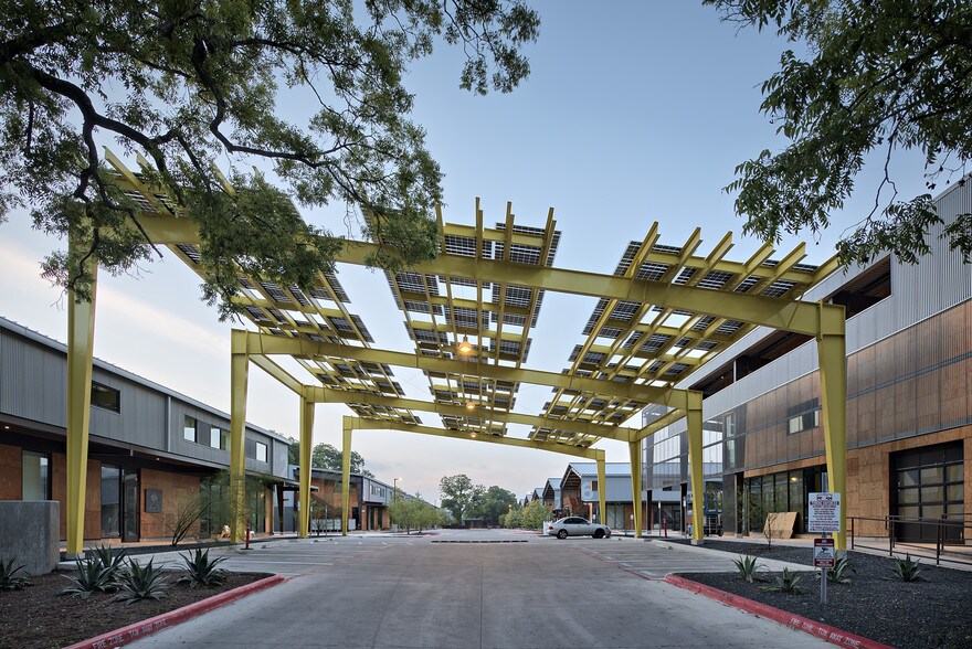 More Photos Of 1023 Springdale Rd, Austin Office For Lease