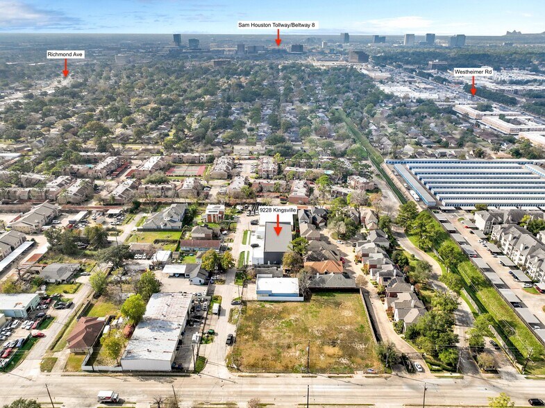 More Photos Of 9228 Kingsville St, Houston Warehouse For Lease