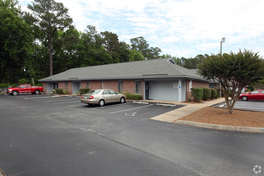 Primary Photo Of 108 N Kerr Ave, Wilmington Medical For Sale