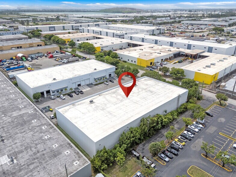 More Photos Of 7900-7930 NW 71st St, Miami Warehouse For Lease