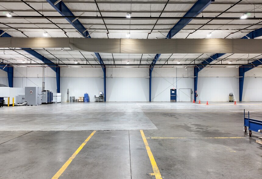 More Photos Of 100 Quality Park Dr, Beresford Manufacturing For Sale