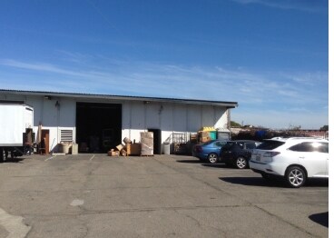 More Photos Of 290 Hegenberger Rd, Oakland Warehouse For Sale