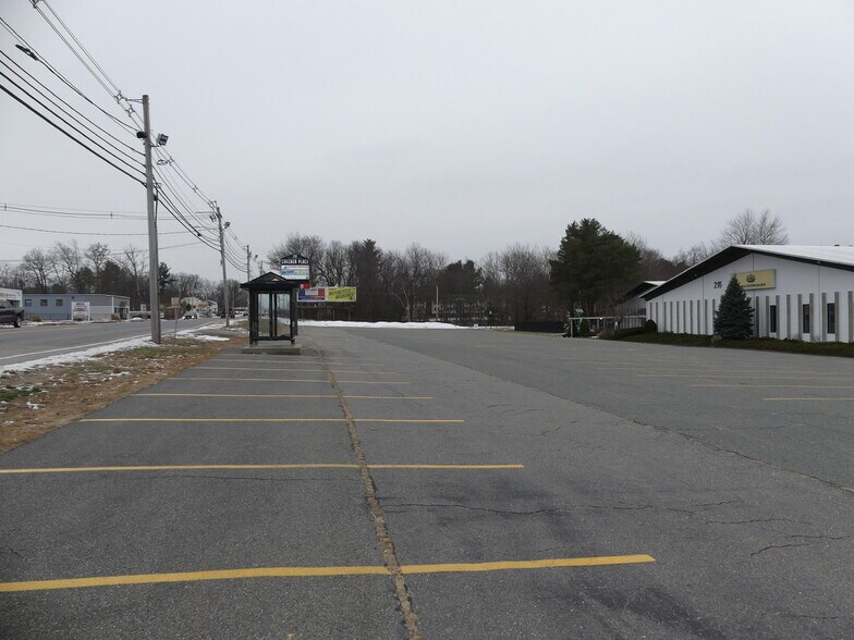 More Photos Of 216 W Boylston St, West Boylston Warehouse For Lease