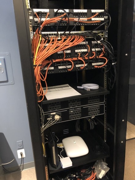 More Photos Of 512 Higgins Rd, Park Ridge Office For Lease