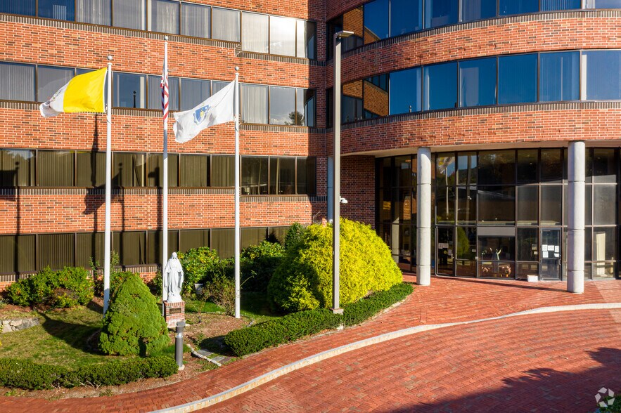 More Photos Of 66 Brooks Dr, Braintree Office For Lease