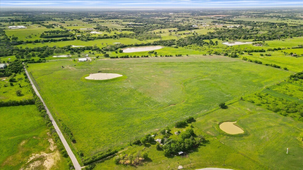 More Photos Of Coffey Rd @ Bonar Rd, Aubrey Land For Sale