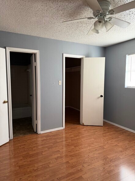 More Photos Of 2007 NW Lindy Ave, Lawton Apartments For Sale