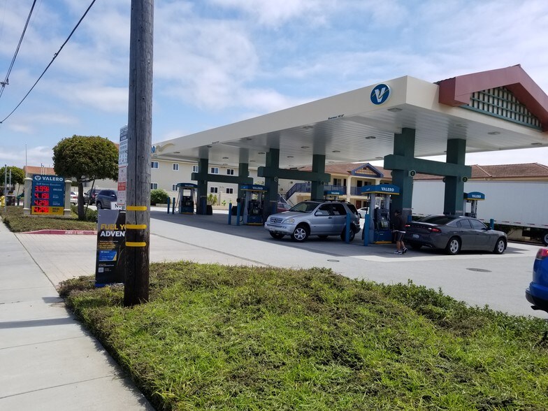 More Photos Of 416 Reservation Rd, Marina Hotel For Sale