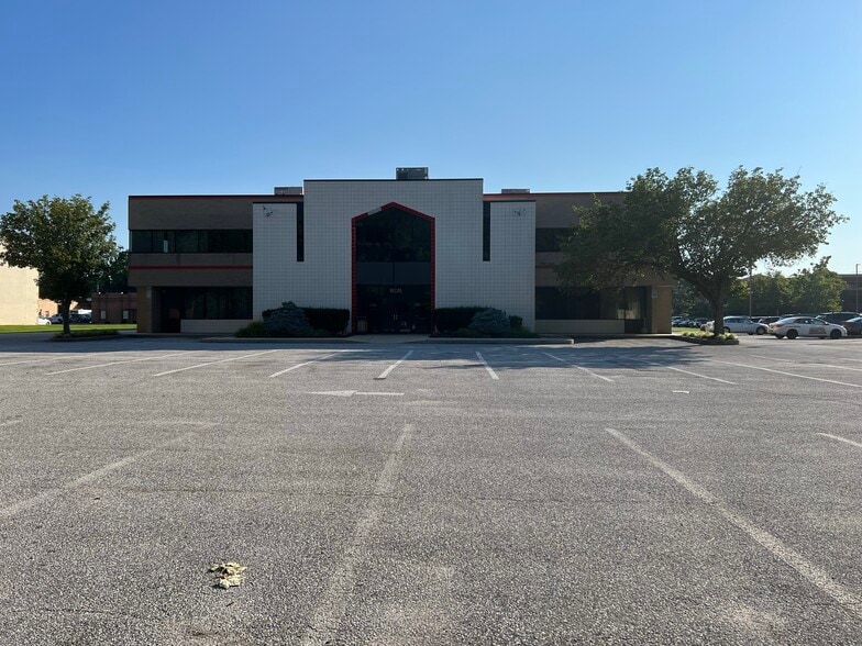 More Photos Of 10220 S Dolfield Rd, Owings Mills Office For Lease