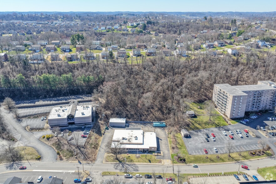More Photos Of 520 E Bruceton Rd, Pittsburgh Freestanding For Lease
