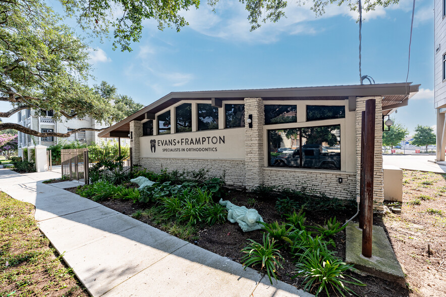 Primary Photo Of 2817 Napoleon Ave, New Orleans Medical For Lease