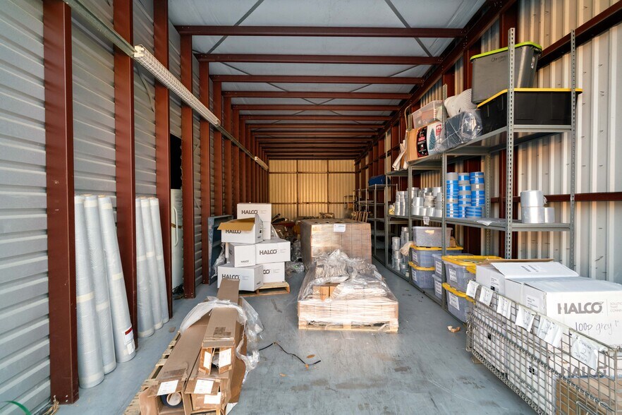 More Photos Of 207 W Archer Rd, Baytown Warehouse For Sale