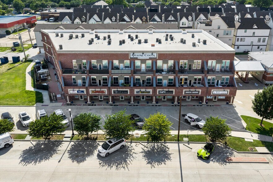 More Photos Of 251 S Mill St, Lewisville Apartments For Sale