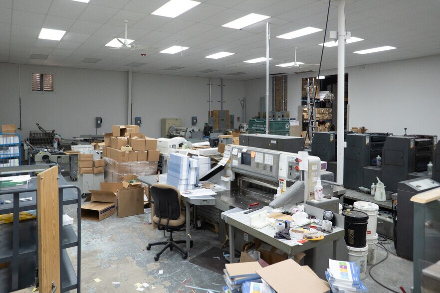 More Photos Of 9370 Industrial Trace, Alpharetta Warehouse For Lease