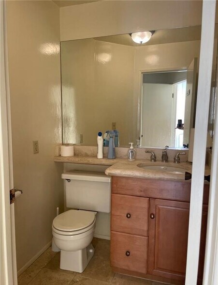 More Photos Of 310 Vista Del Mar, Redondo Beach Loft Creative Space For Lease