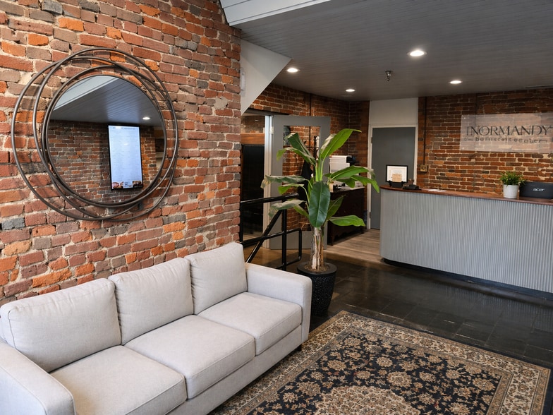 More Photos Of 101 N 7th St, Louisville Loft Creative Space For Lease