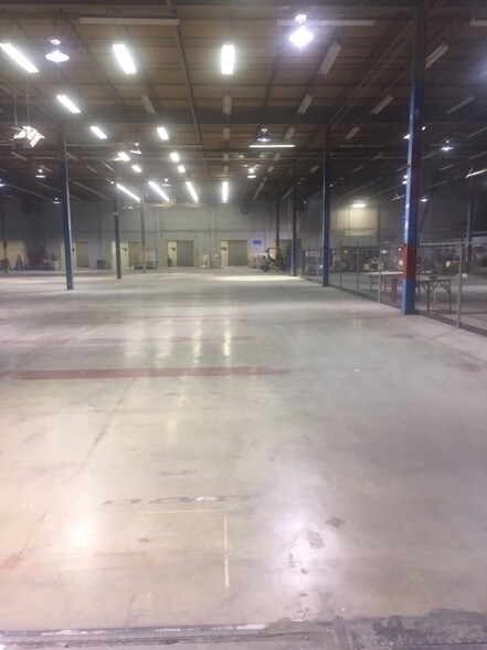 More Photos Of 4714 NE 24th Ave, Amarillo Warehouse For Lease