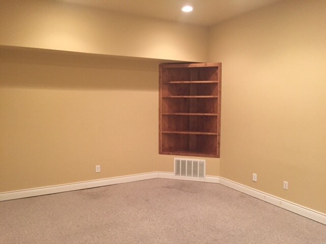 More Photos Of 801 N Main St, Boerne Freestanding For Lease
