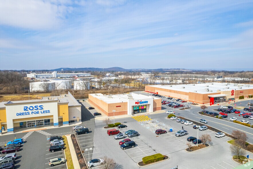 More Photos Of Route 222, Reading Unknown For Lease