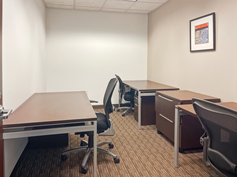 More Photos Of 510 Clinton Sq, Rochester Coworking Space