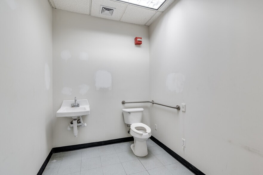 More Photos Of 2222 Church Ave, Brooklyn General Retail For Sale