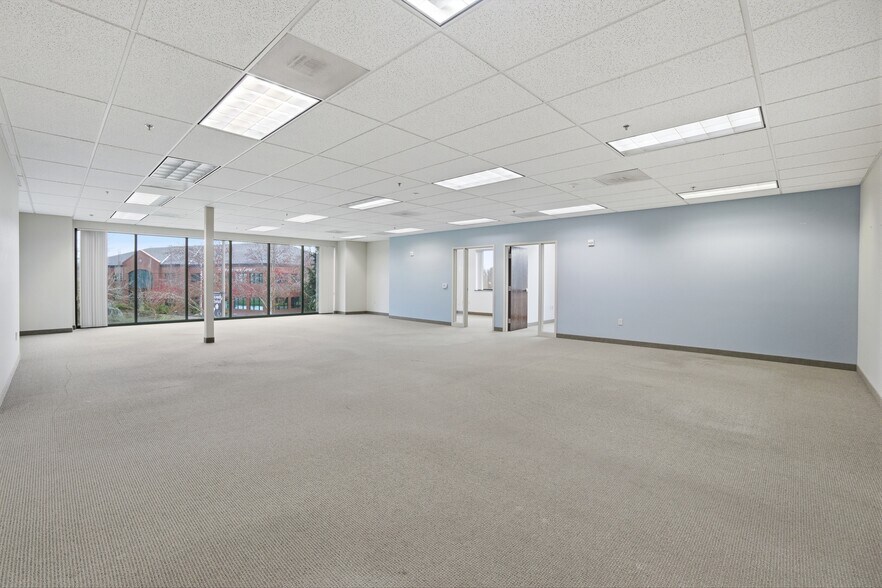 More Photos Of 680 Hawthorne Ave SE, Salem Office For Lease