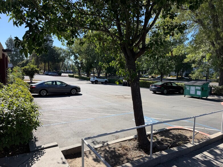 More Photos Of 2092 Concourse Dr, San Jose General Retail For Sale