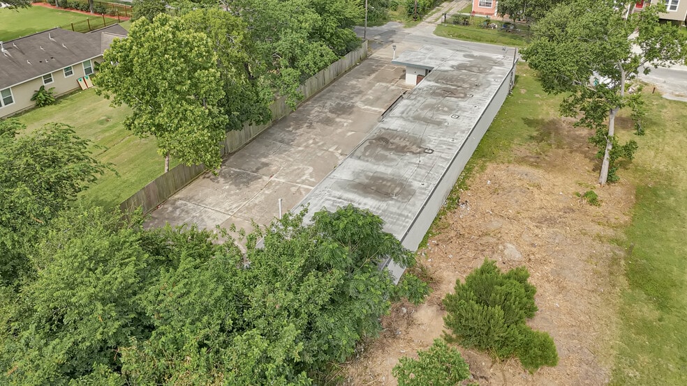 More Photos Of 3714 Dabney St, Houston Apartments For Sale